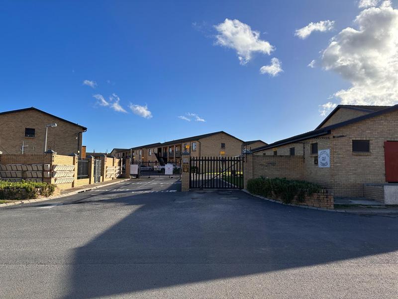 To Let 2 Bedroom Property for Rent in Gordons Bay Western Cape